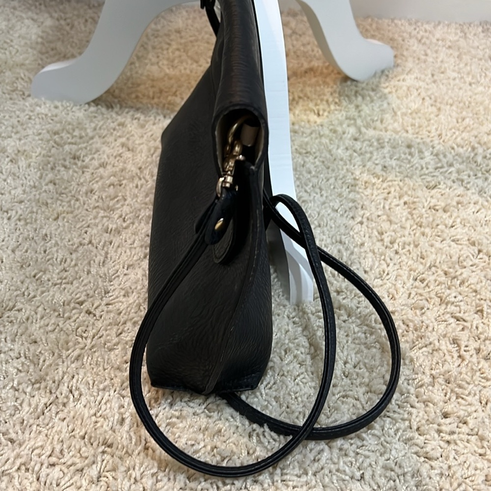 Urban Outfitters Magnetic Flap Crossbody - Picture 3 of 9